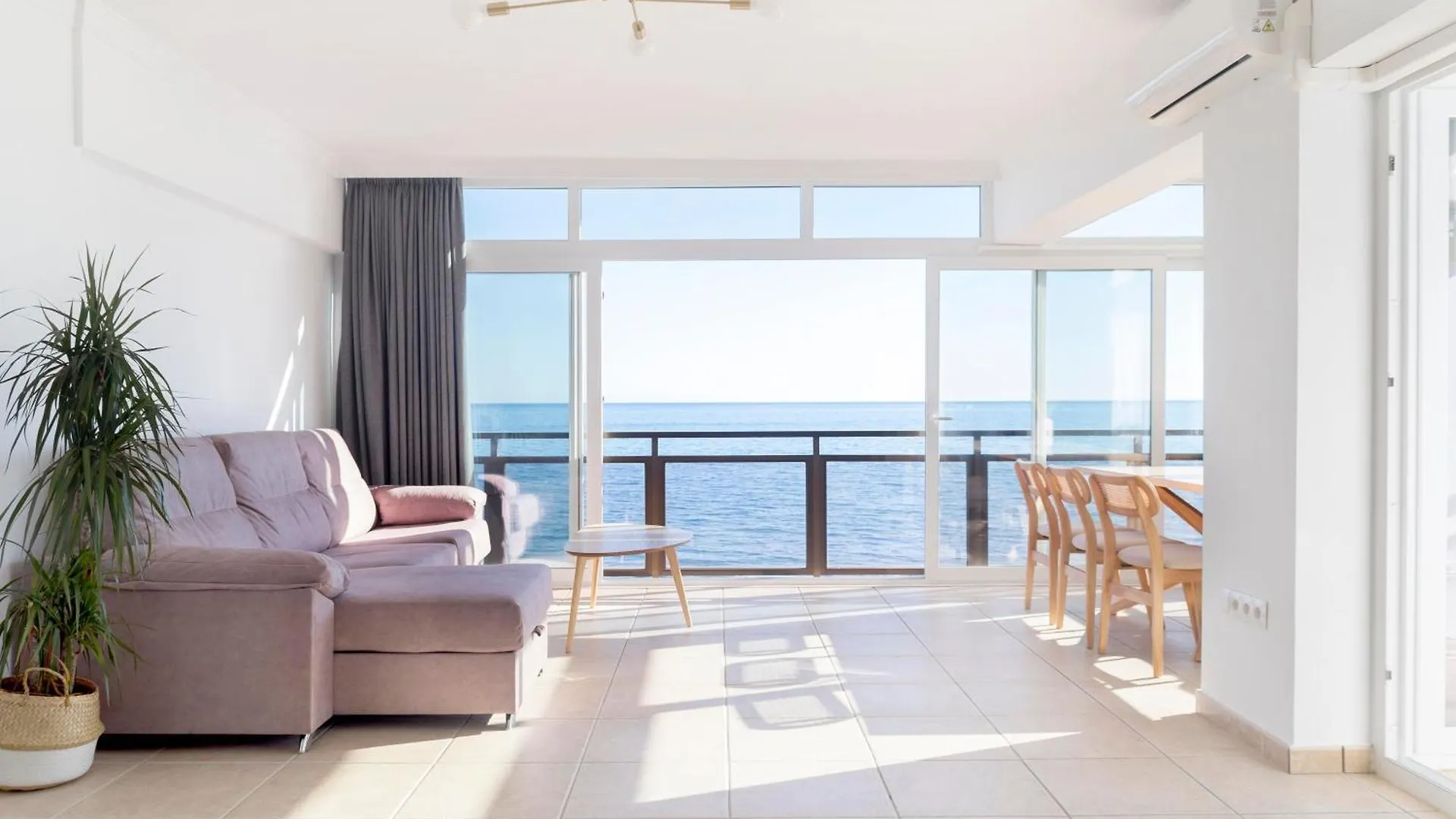 Mar Suites Malaga Benalmadena 0*,  Spain